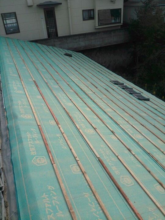 既存瓦使用 ゴムアスルーフィング貼り替え工事 長崎市k町 長崎雨漏り直し隊 外壁 屋根修理